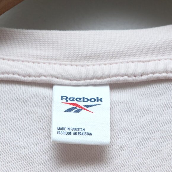 Reebok Classic Linear T-shirt Tee Pinky Beige Top Logo 100% Cotton Shirt - Picture 7 of 8